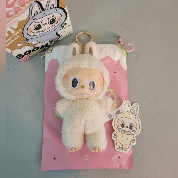 The Monsters Exciting Macaron Authentic Labubu - Soymilk - Picture 1 of 5